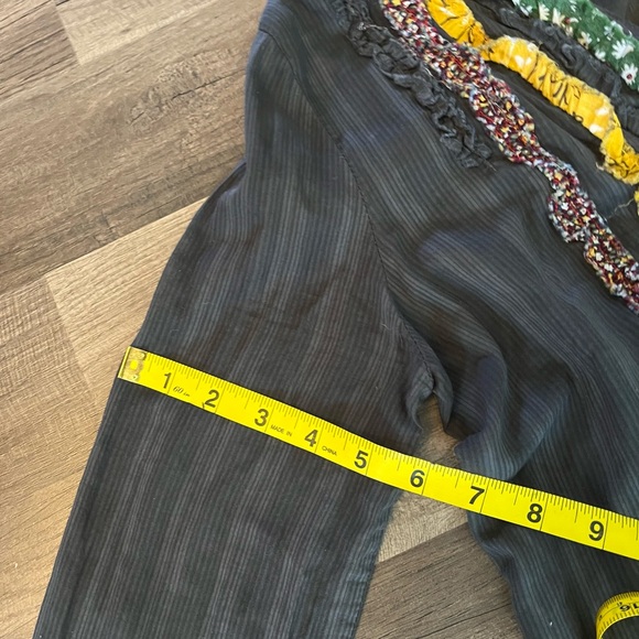 DayTrip Semi Sheer Gray Button Down Blouse SZ L - Picture 8 of 10